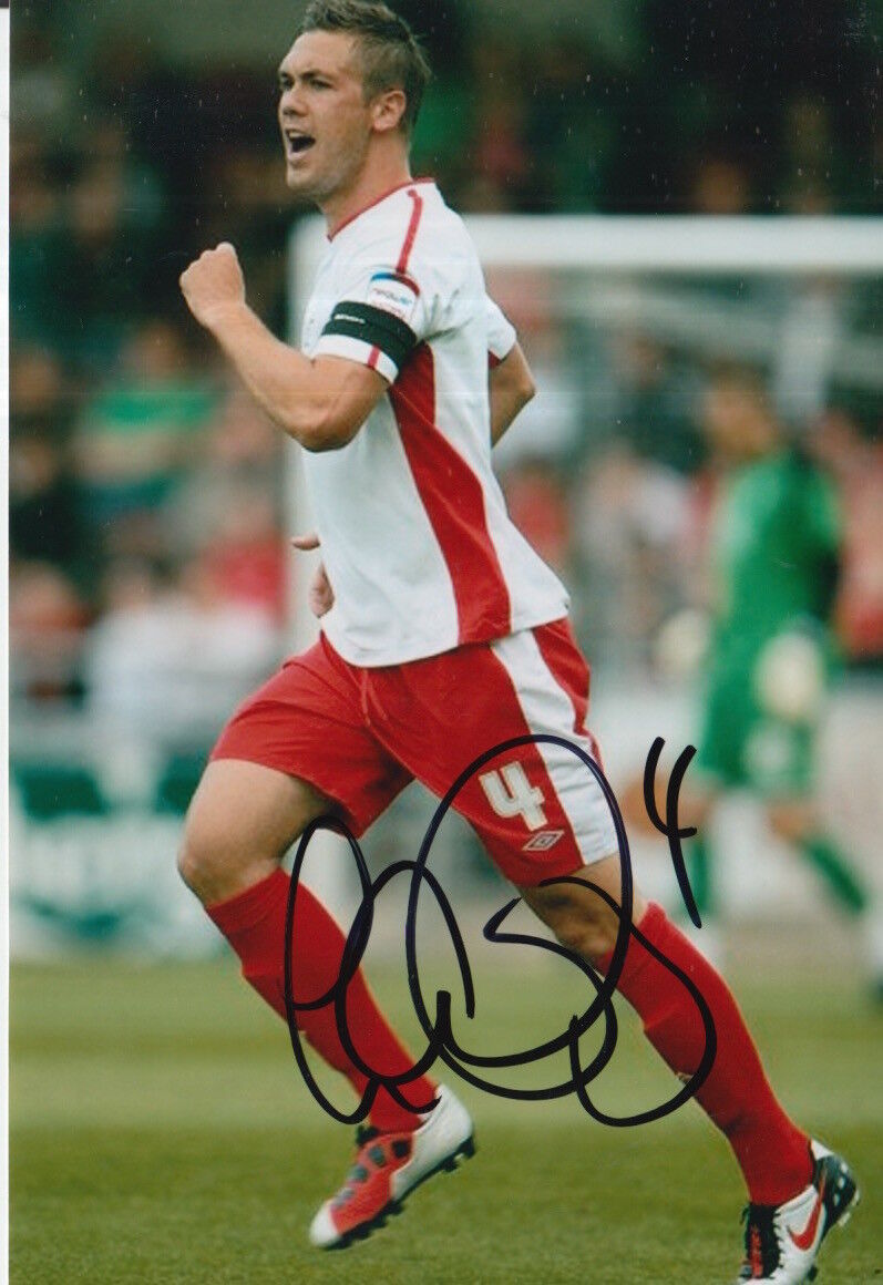 NOTTINGHAM FOREST HAND SIGNED LUKE CHAMBERS 6X4 Photo Poster painting.