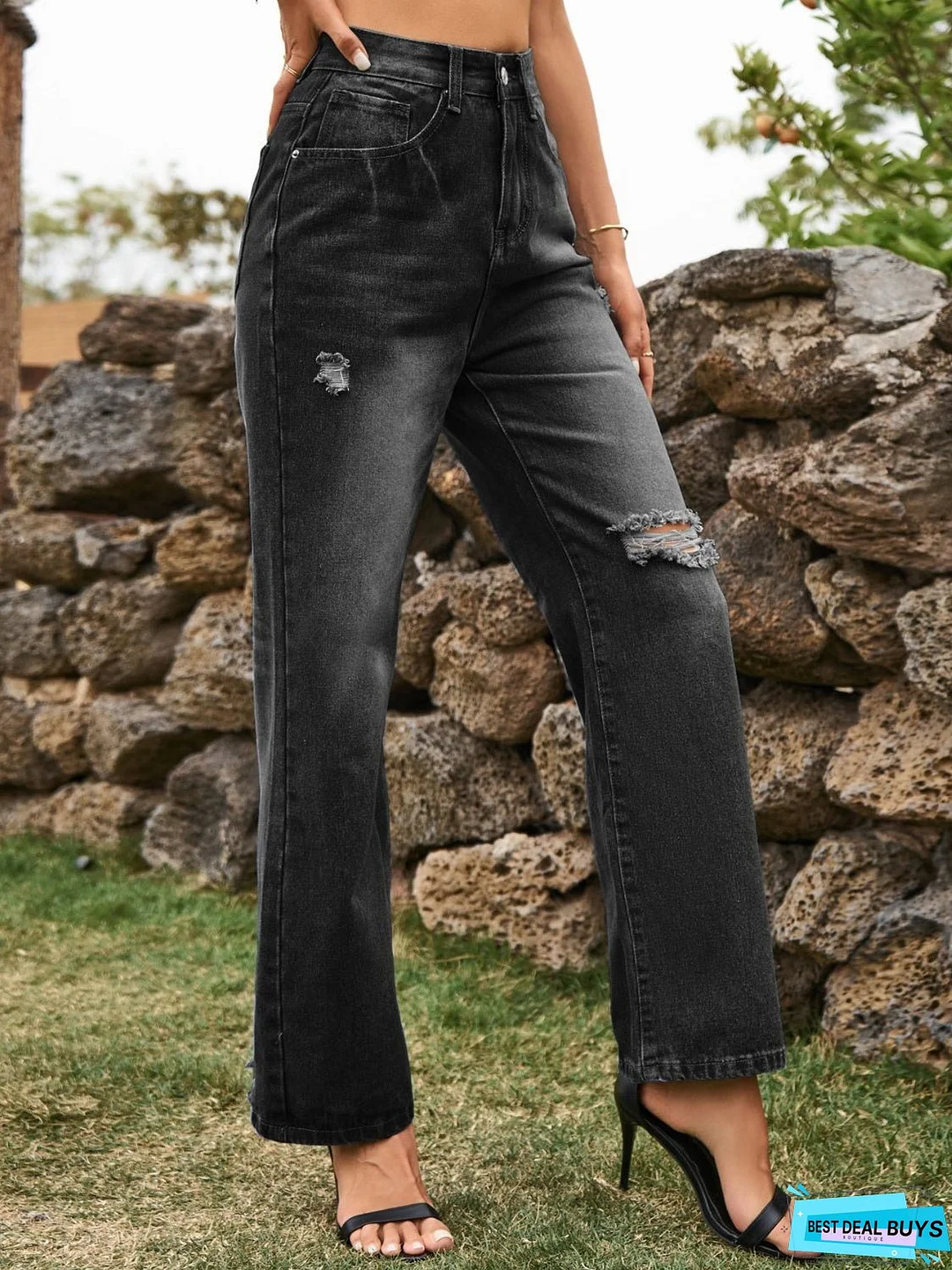 Distressed Jeans with Pockets