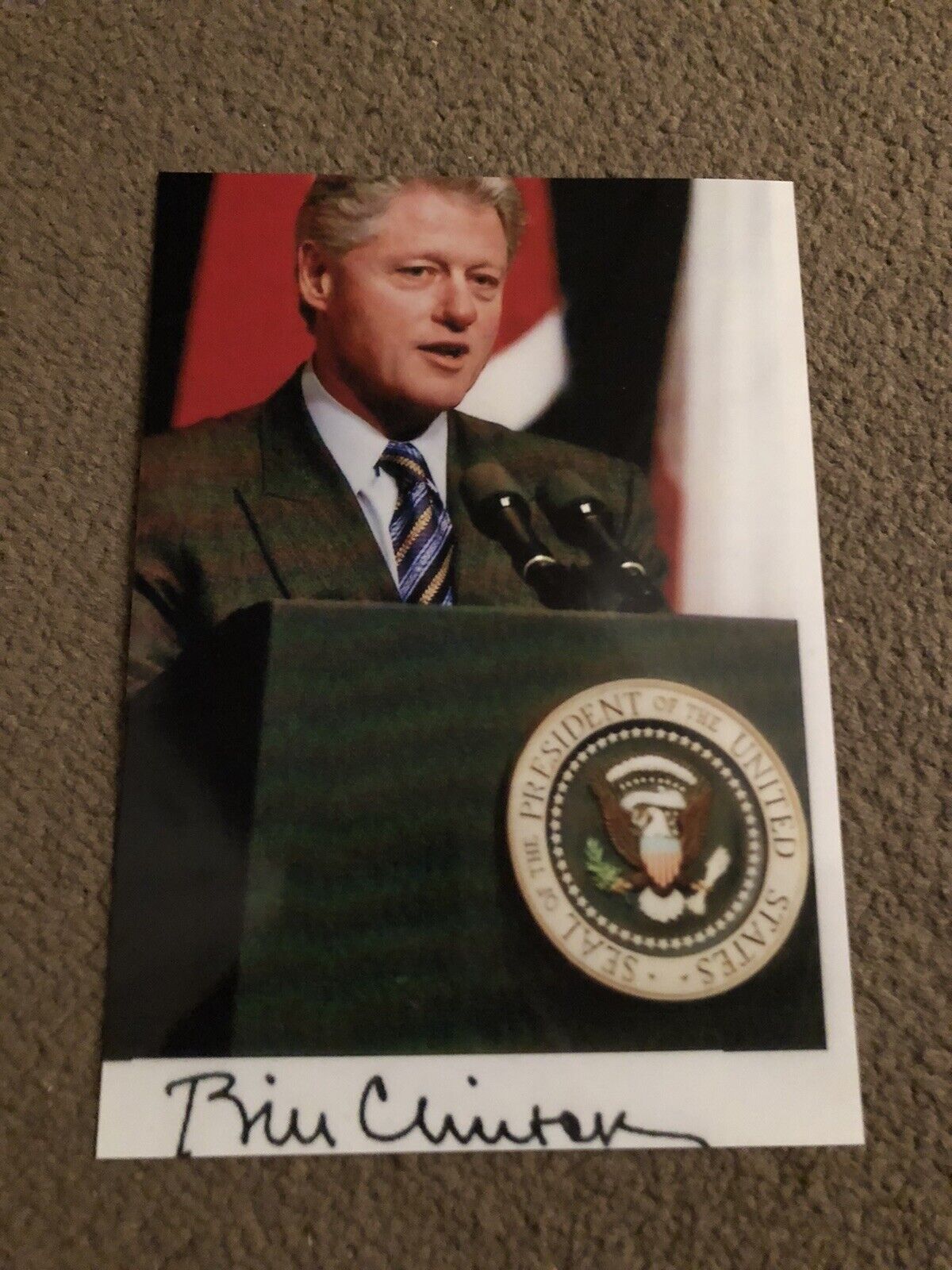 BILL CLINTON (AMERICAN PRESIDENT) PRESIGNED Photo Poster painting- 7x5”