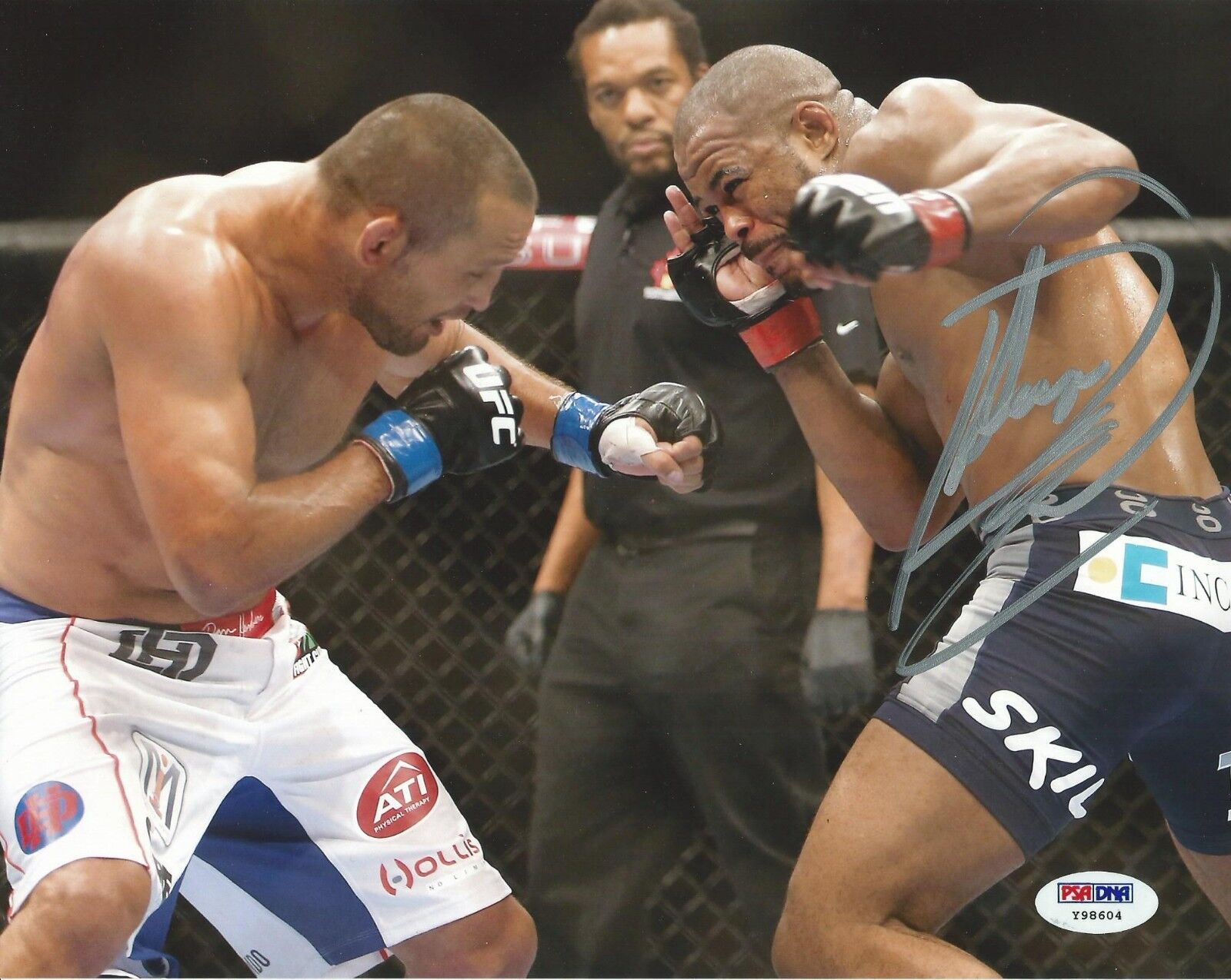 Rashad Evans Signed UFC 8x10 Photo Poster painting PSA/DNA COA Auto'd Dan Henderson 161 Picture