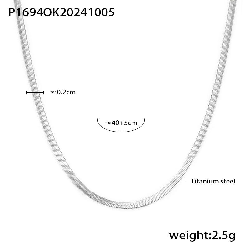 Elegant Luxurious Vacation Rectangle Titanium Steel 18K Gold Plated Rhinestone Necklace