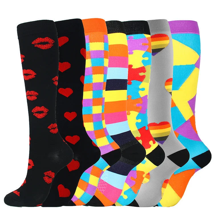 (8 PAIRS) Vanccy Best Compression Socks for Women & Men QueenFunky