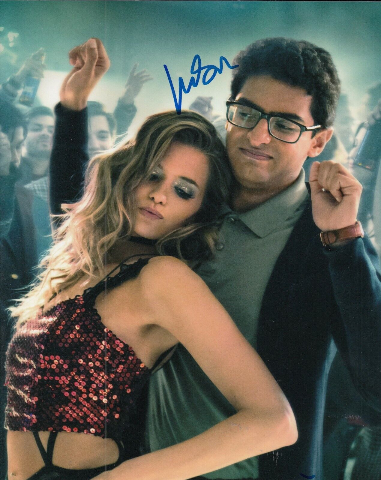 KARAN SONI signed (OFFICE CHRISTMAS PARTY) MOVIE 8X10 *Nate* Photo Poster painting W/COA #1