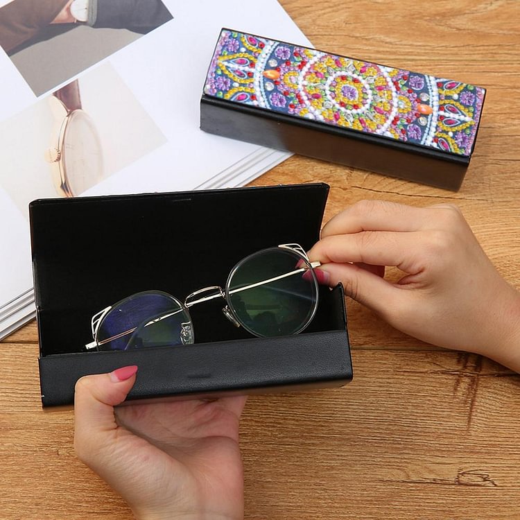 DIY Diamond Painting Leather Eye Glasses Box Travel Lunettes de soleil Cas de stockage