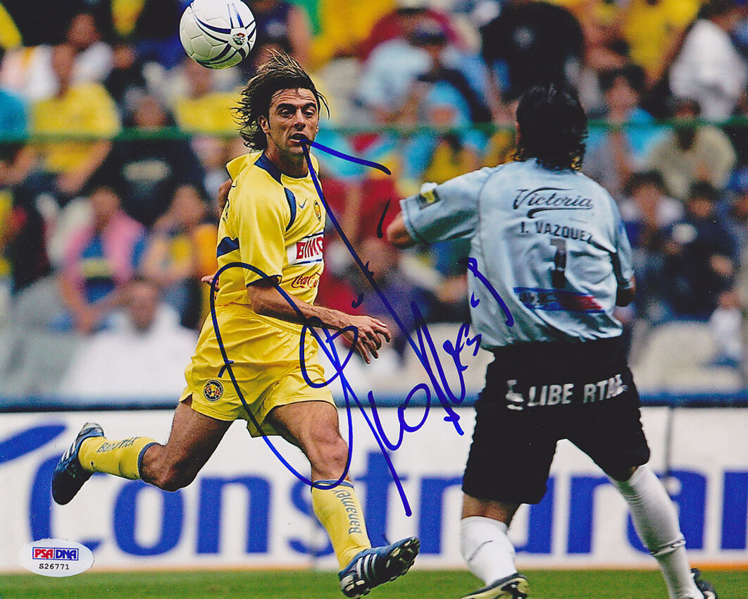 Claudio Lopez SIGNED 8x10 Photo Poster painting Argentina *VERY RARE* PSA/DNA AUTOGRAPHED