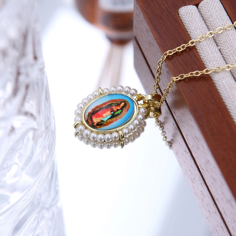 Shell Copper 18K Gold Plated Portrait Virgin Mary Pendant Necklace