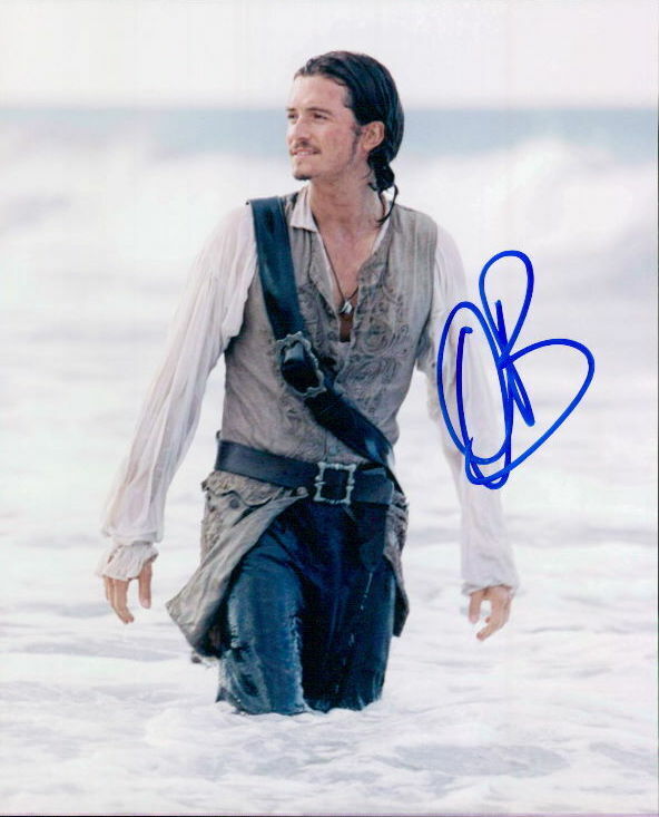 Orlando Bloom (Pirates of the Caribbean) signed 8x10 Photo Poster painting in-person