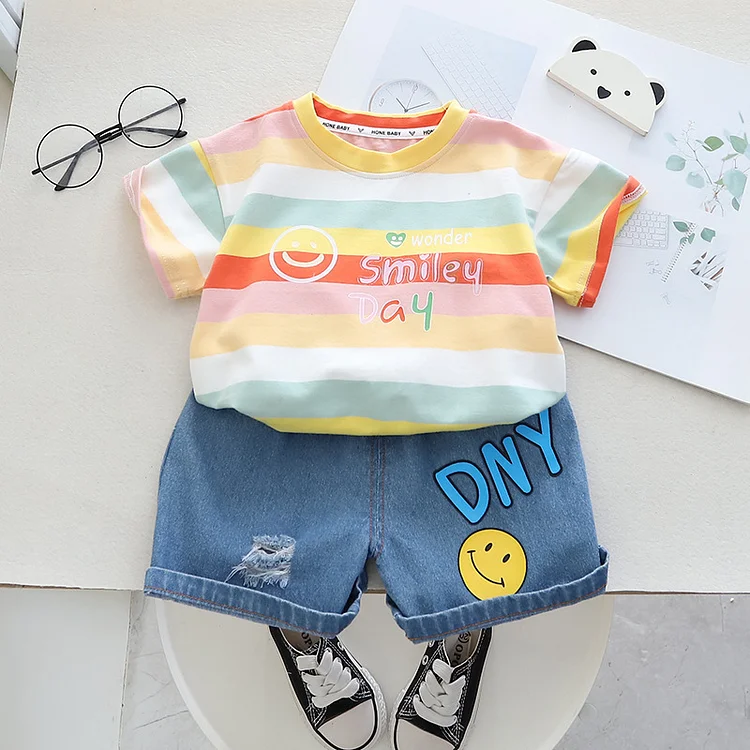 2pcs Baby Boy/Girl Summer Colorful Stripe Smiling Face T-shirt & Elasticized Print Shorts Set