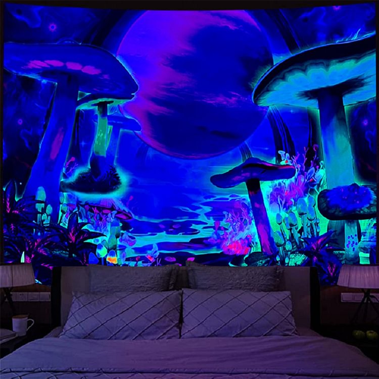 Fluorescent Tapestry Mushroom Wall Hanging Carpet Luminous Glow Background