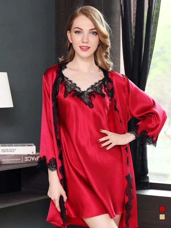 25 MOMME Ensemble Kimono et Nuisette en soie détail dentelle noir Rouge 