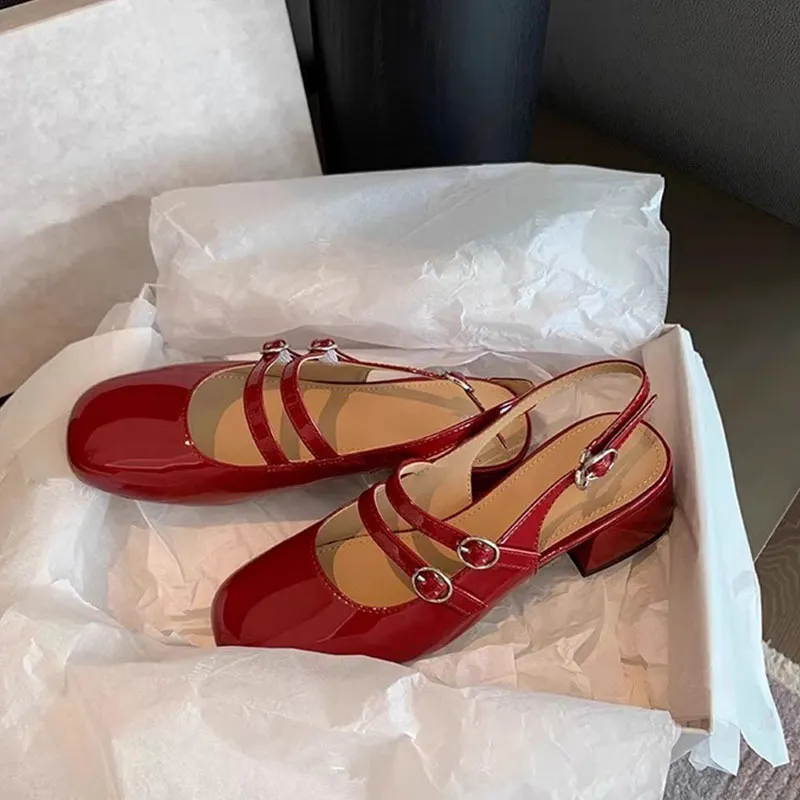 Breakj Breakj Jane Shoes Women's French Retro Small Red Shoes In The Summer Of 2025 New Double Buckle Shallow Mouth Coarse Single Shoes