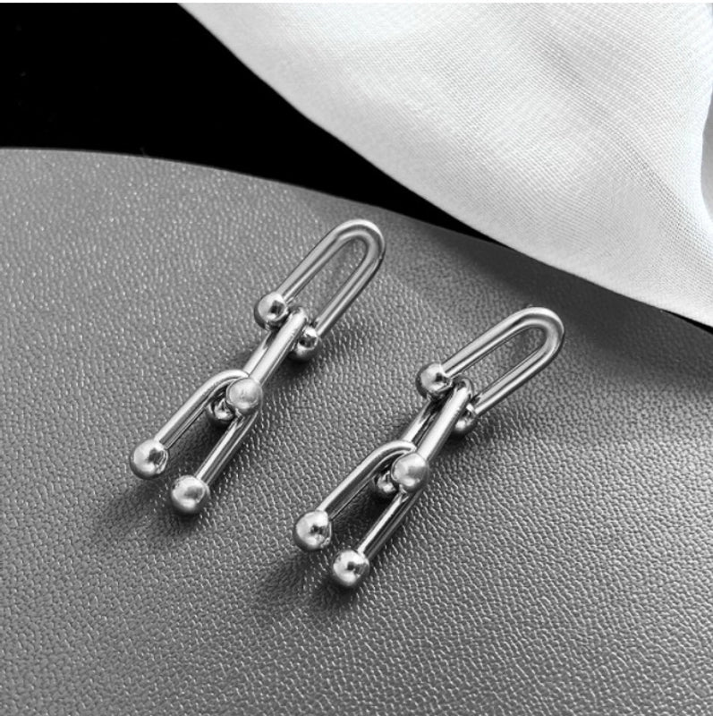 1 Pair Sweet Letter Heart Shape Flower Plating Titanium Steel Ear Studs