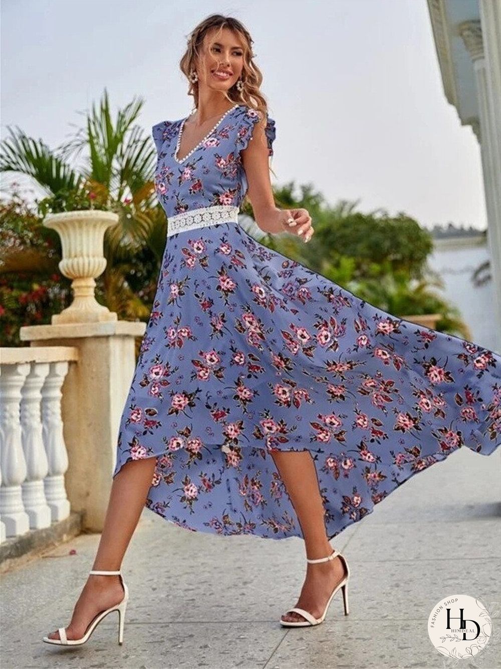 New Ladies Printed Sleeveless Skirt Fashion Temperament Lace V-neck High Waist Dress Bohemian Wind Beach Sundress Dresses Women