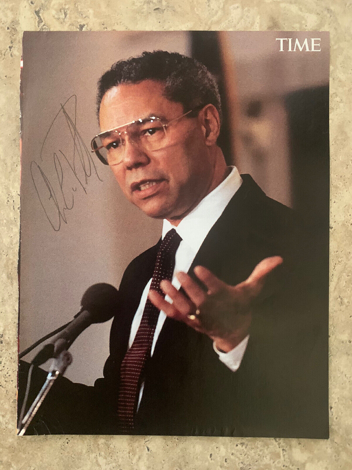 General Colin Powell Signed 8.5 x10 Mag Page Photo Poster painting Beckett Certified