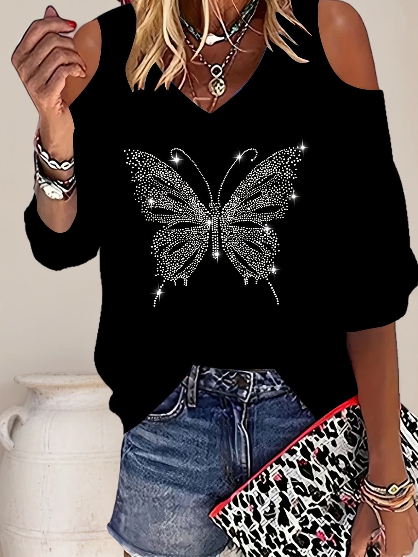 Rhinestone Butterfly V-Neck T-Shirt - Elegant Polyester Knit Fabric, Regular Length, All-Season Fashion Top For Women | IFYHOME