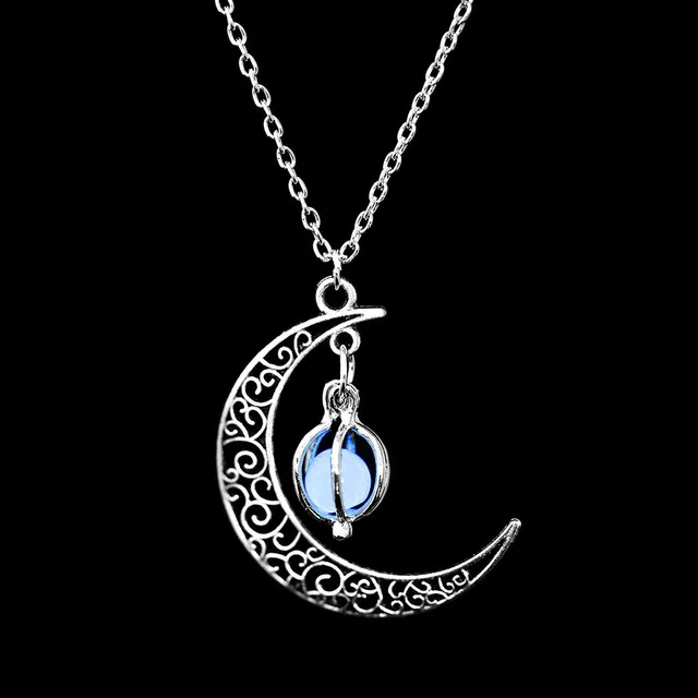 Moon Glow Necklace