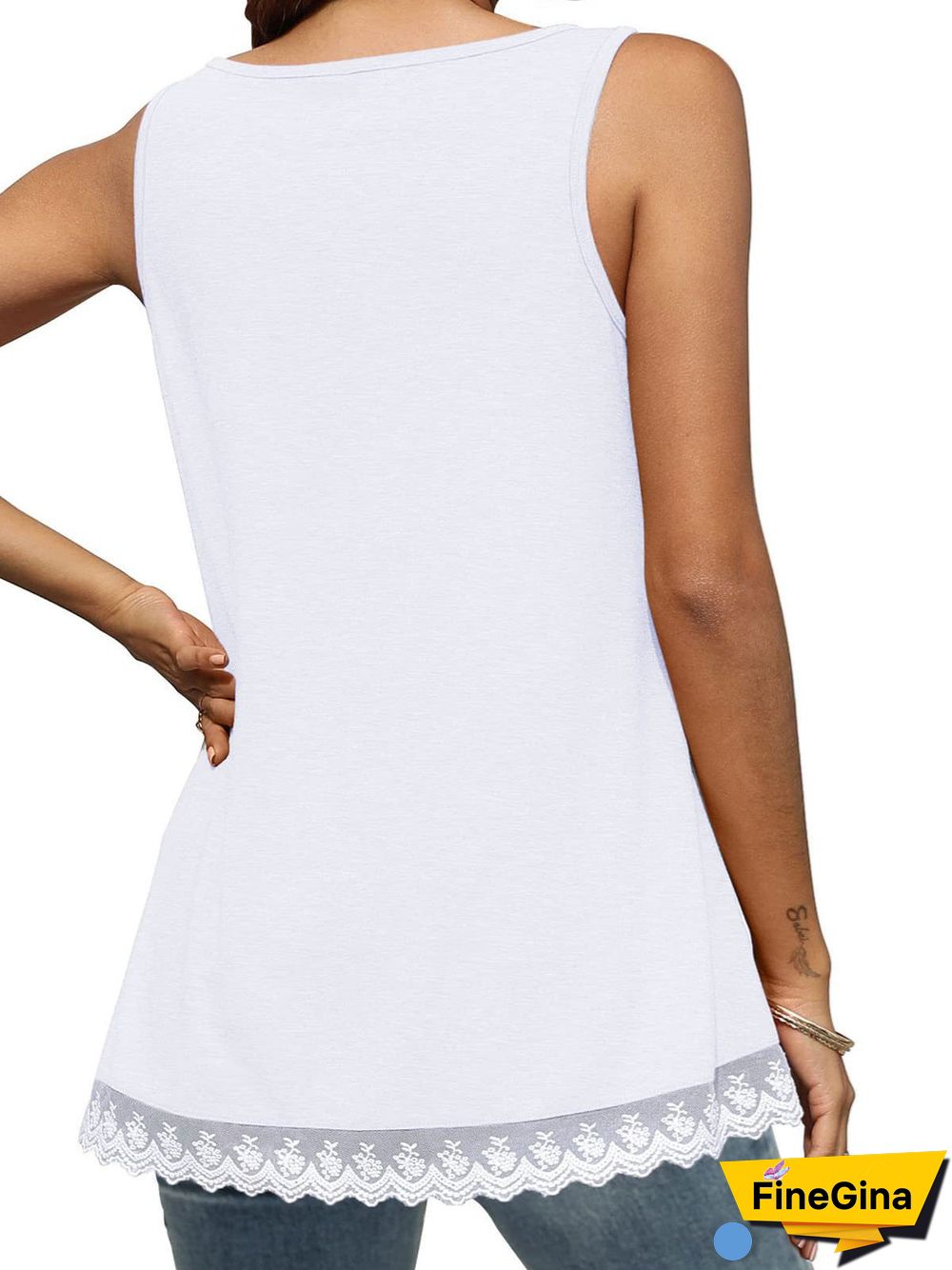 Women's Sleeveless Scoop Neck Large Swing Lace-paneled Top