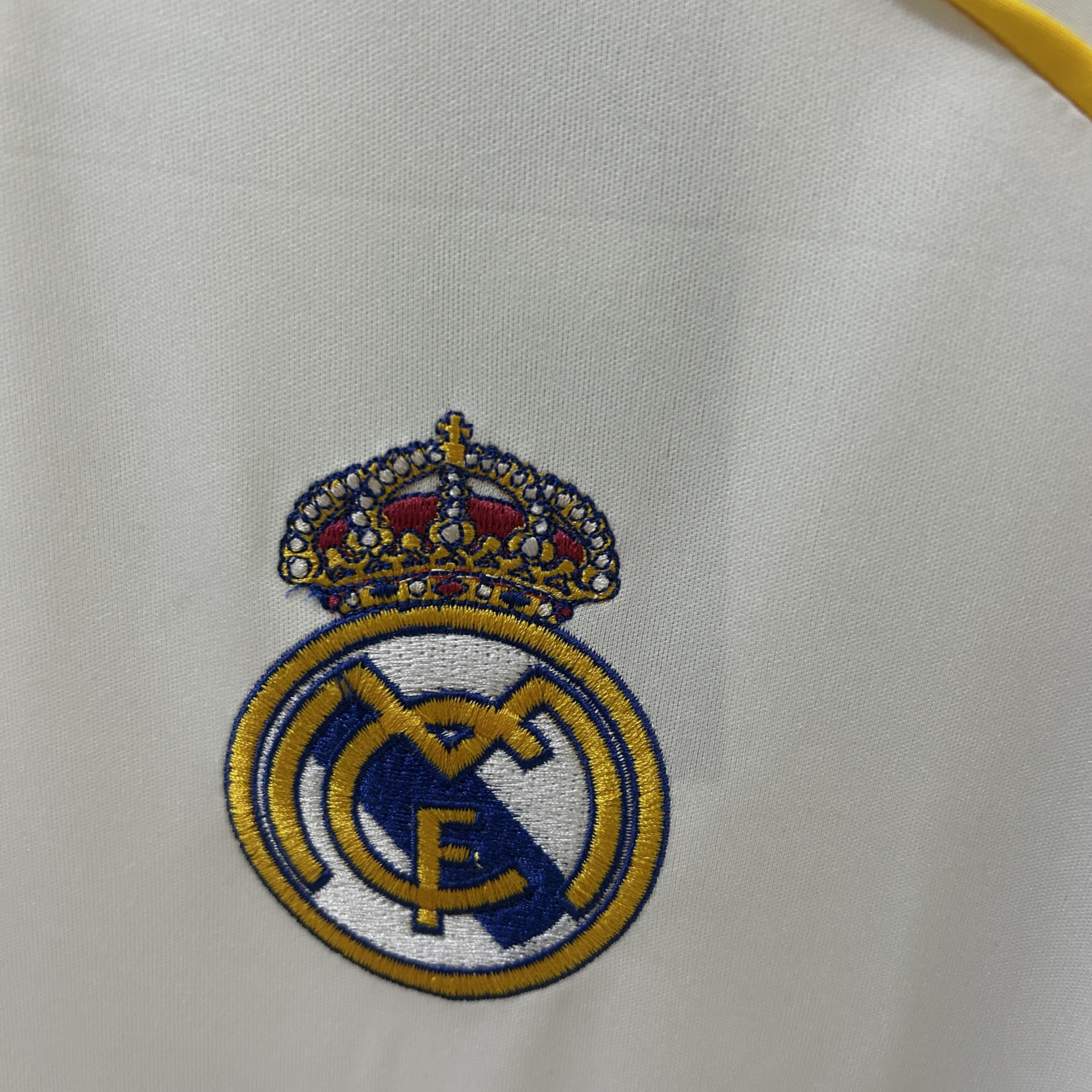 25/26 Real Madrid White Football Shirt Thai quality