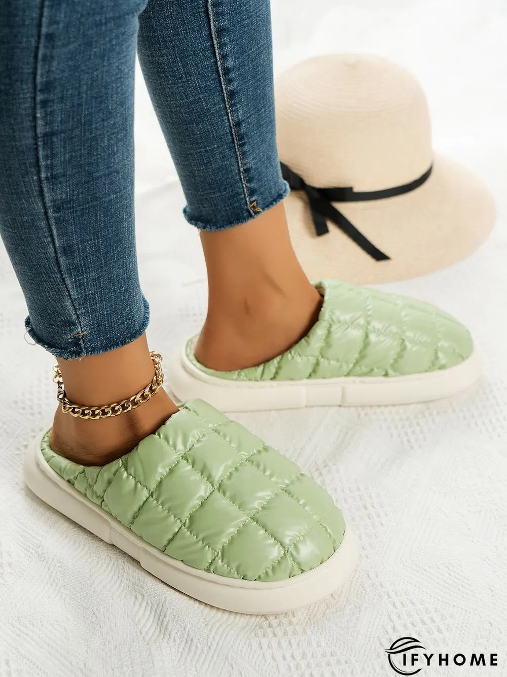 Thermal Lined Quilted Bedroom Slippers | IFYHOME