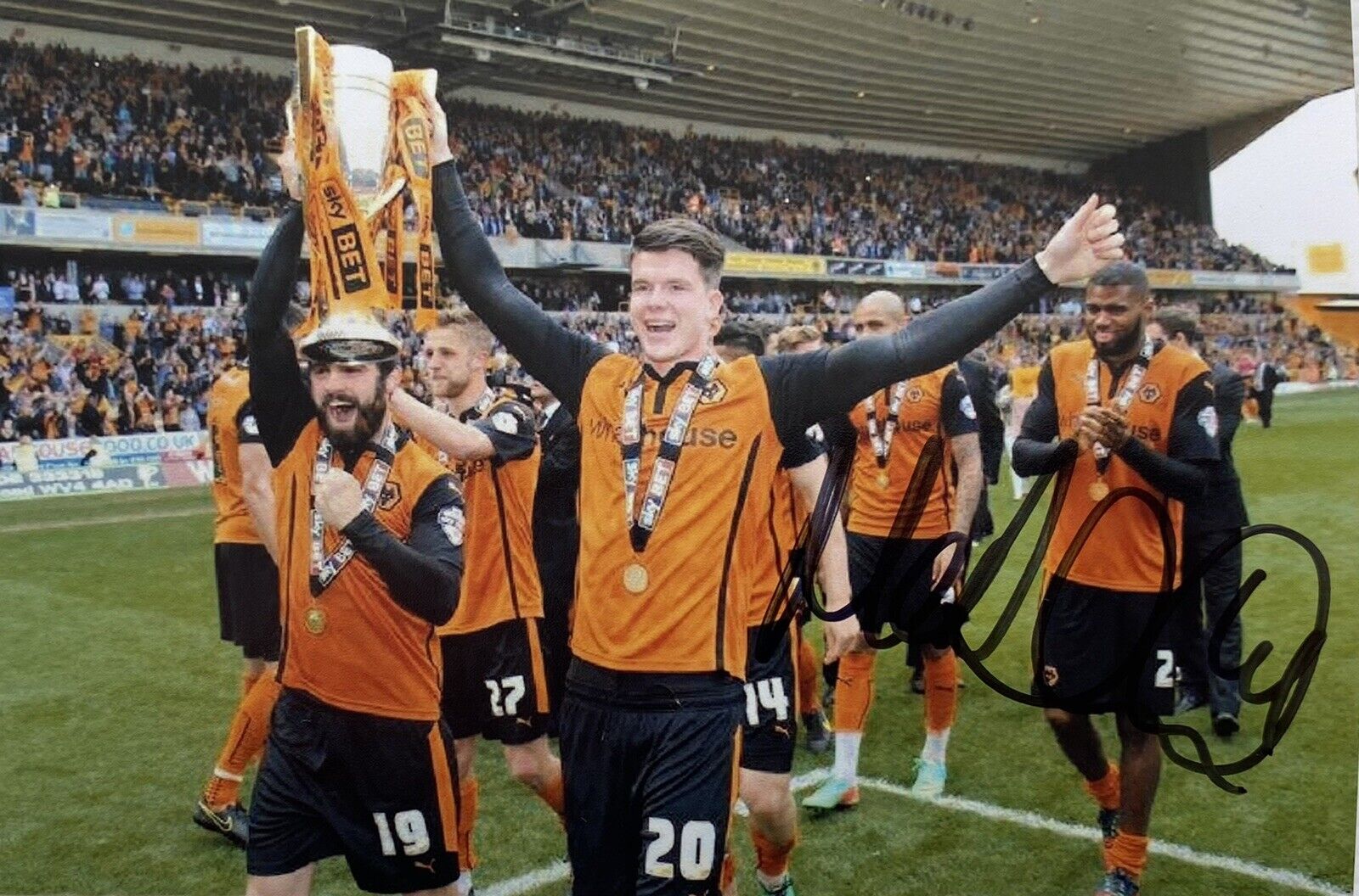 Liam McAlinden Genuine Hand Signed Wolves 6X4 Photo Poster painting