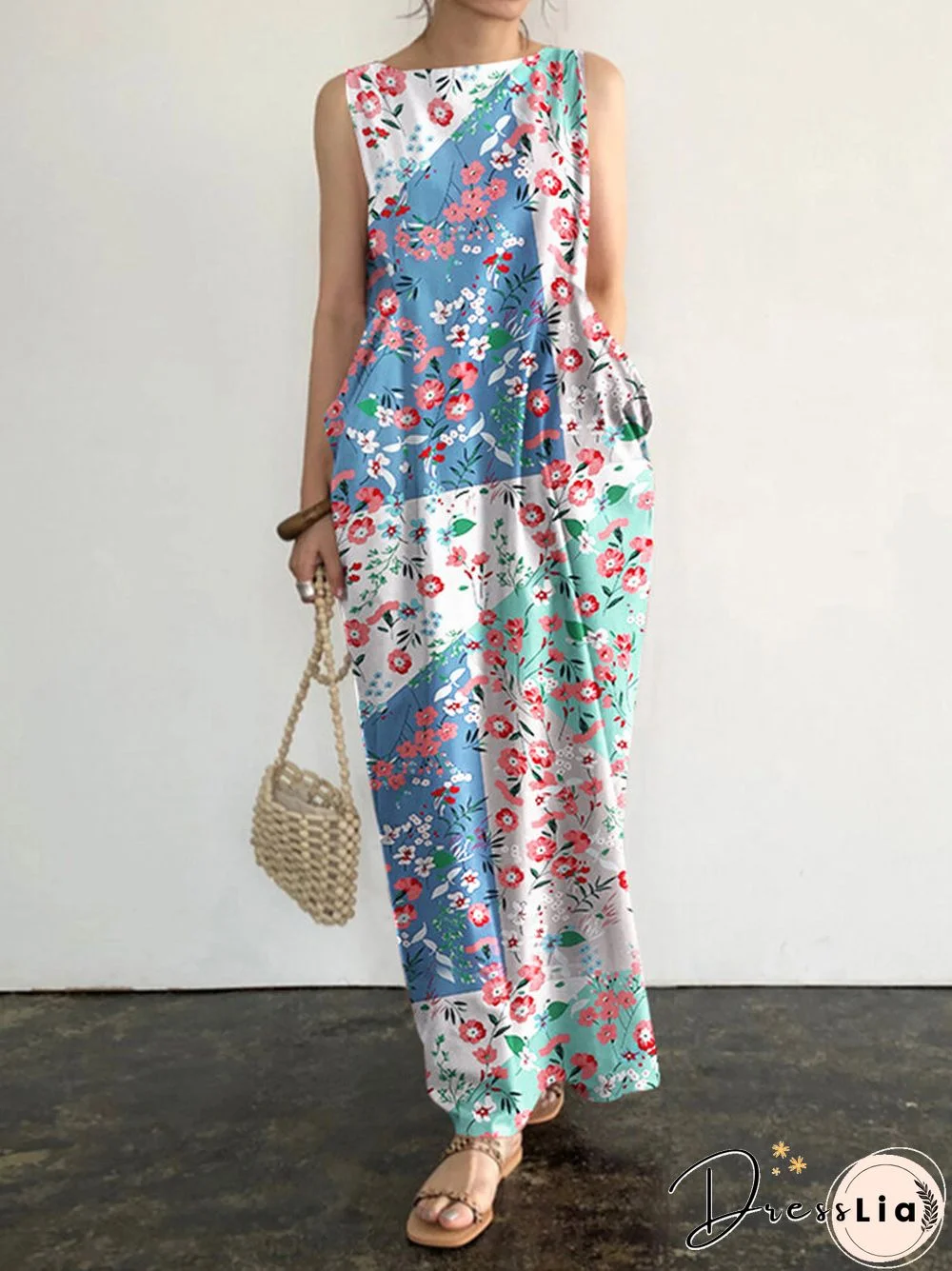 Floral Print Pocket Sleeveless Round Neck Maxi Dress