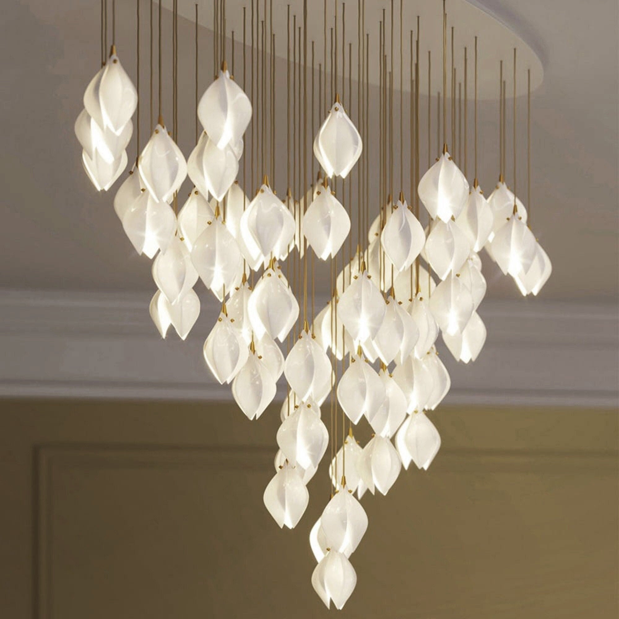Multi-heads Stylised Bloom Buds Pendant Light