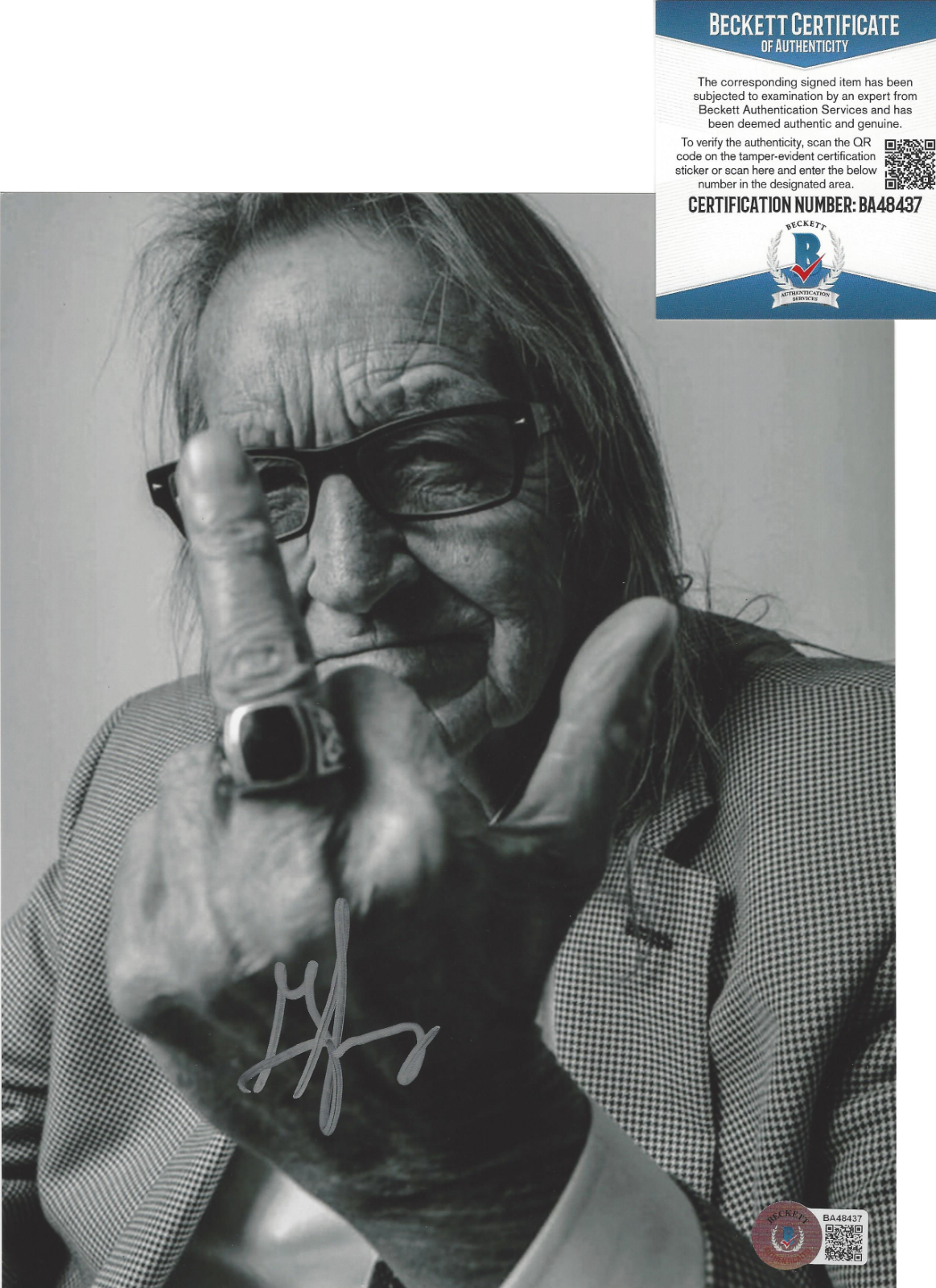 BOSTON GEORGE JUNG SIGNED MIDDLE FINGER 8x10 Photo Poster painting BLOW MOVIE BECKETT COA