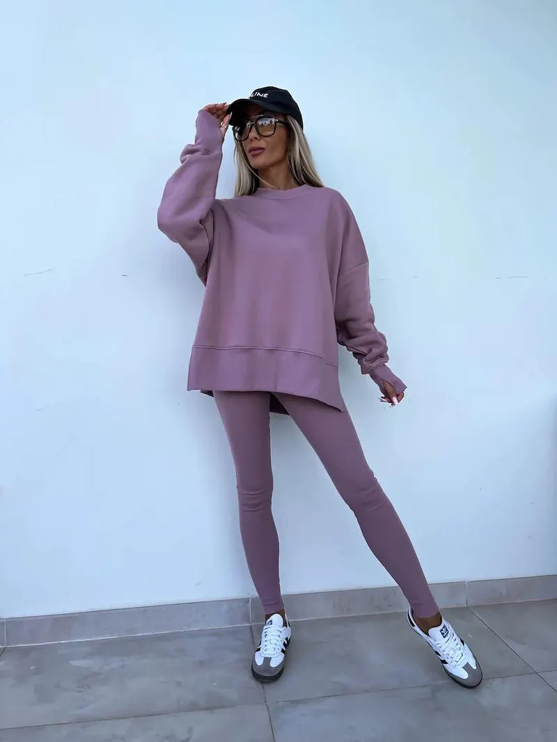 Oversize Two-Piece Set Women's Split Hem Sweatshirt & Skinny Pants, Casual Fashion Cozy Round Neck Long Sleeve Pullover Women's Clothing for Fall & Basic Winter Suits Womenswear Gamis