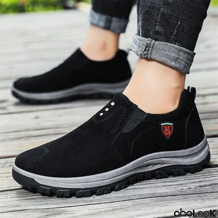 Men Solid Color Wear-resistant Daily Wear Sneakers