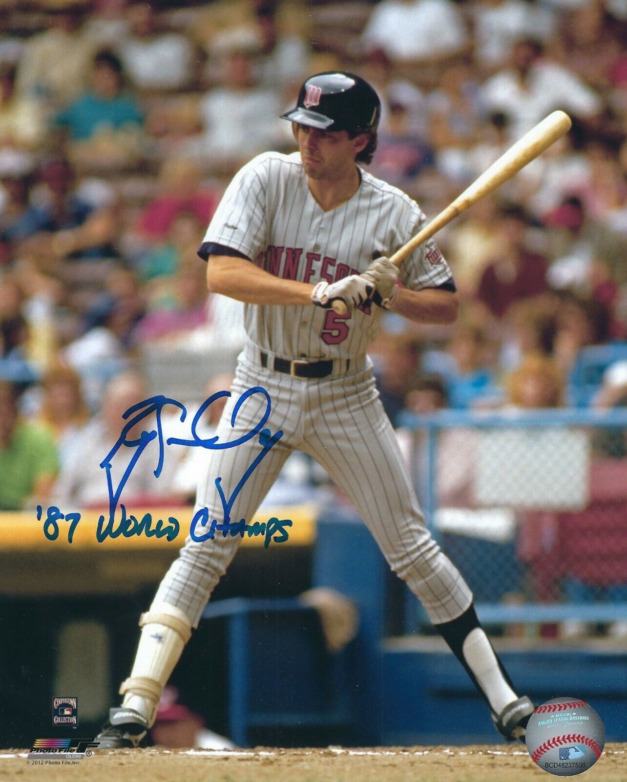 Signed 8x10 Roy Smalley Minnesota Twins Autographed Photo Poster painting w/COA