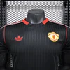 Joyfball 2025/2026 Player Version Manchester United Retro Black Football Shirt  1:1 Thai Quality（The player version jersey is a bit tight, please pay attention to the size selection）