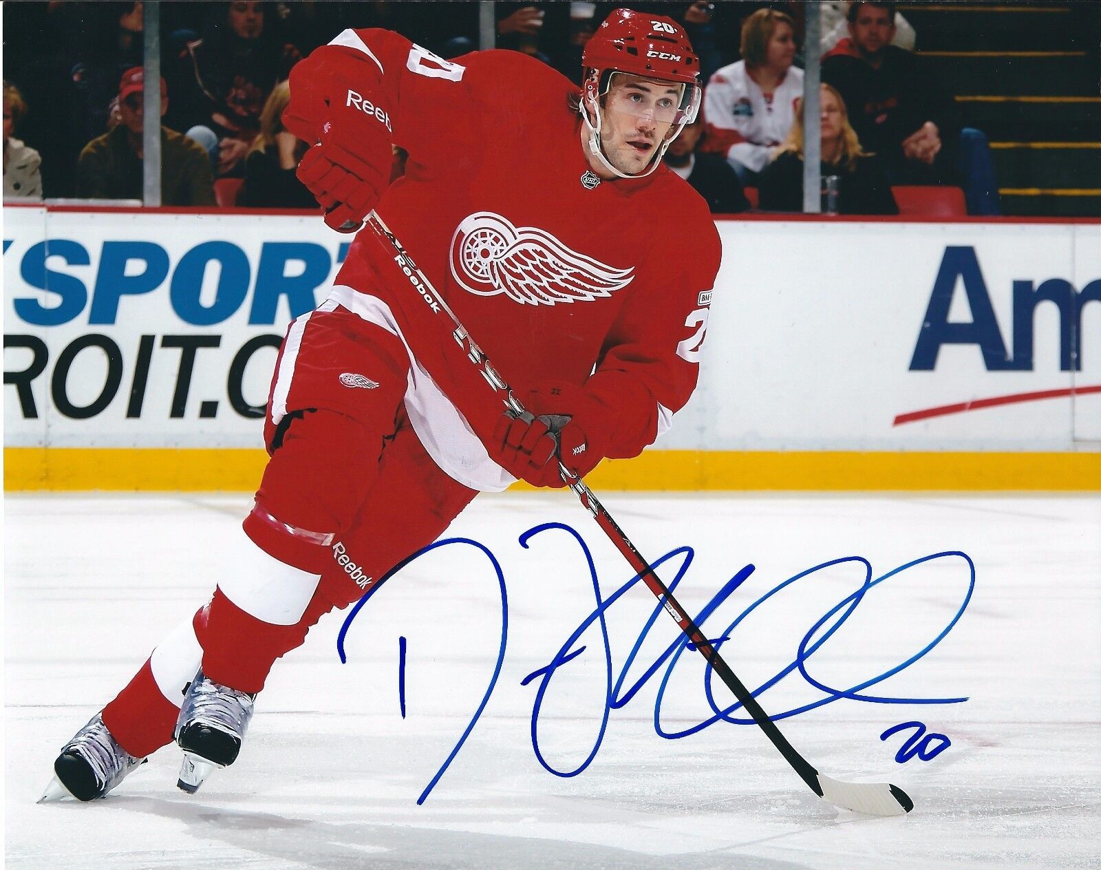 Autographed 8x10 DREW MILLER Detroit Red Wings Photo Poster painting - w/COA