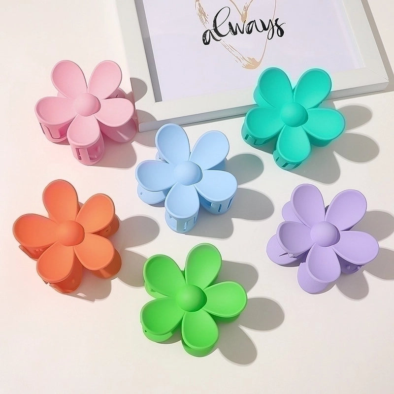 Women’s Fashion Flower Plastic Handmade Hair Claws