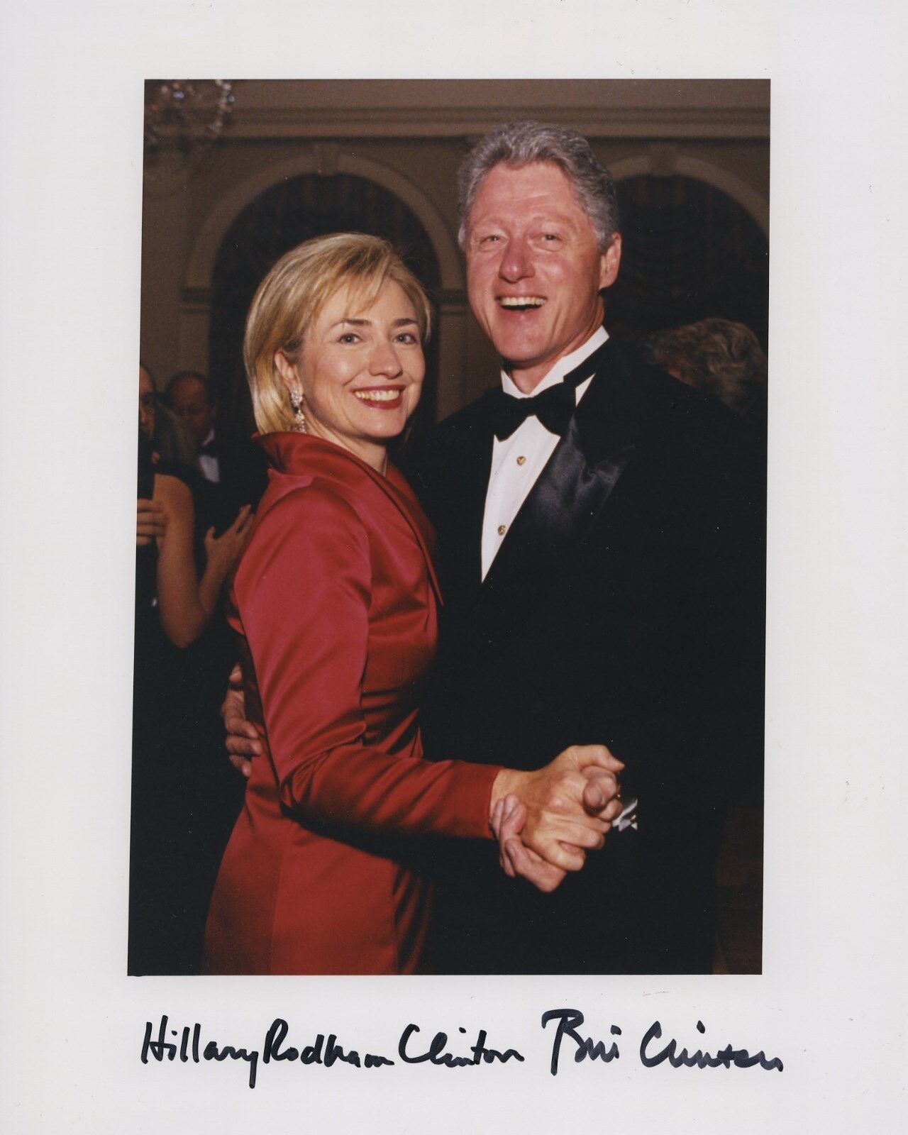 PRESIDENT BILL CLINTON & HILLARY CLINTON SIGNED AUTOGRAPHED COLOR Photo Poster painting JSA COA