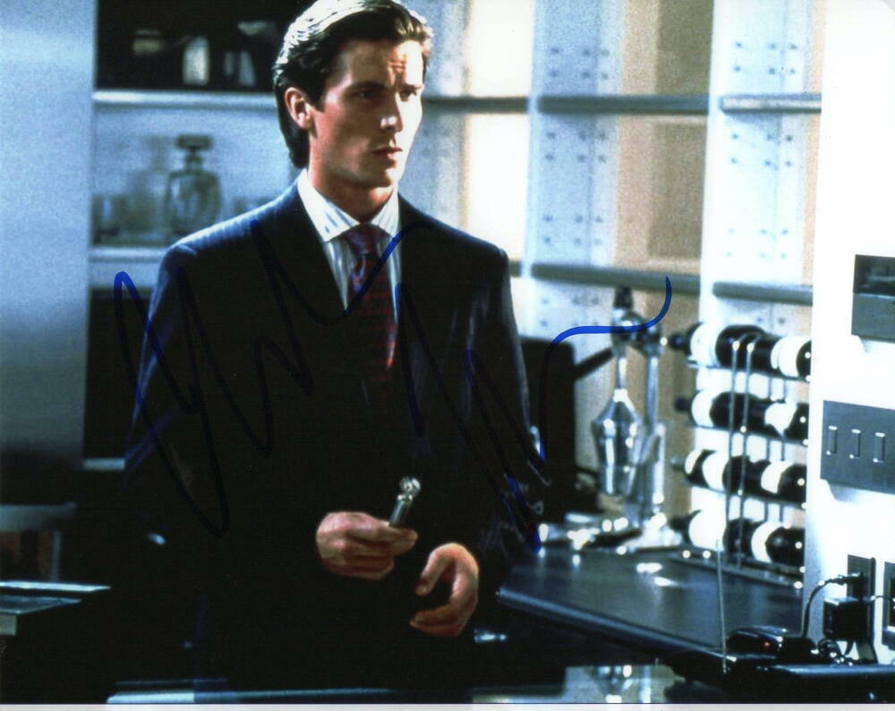 CHRISTIAN BALE SIGNED AUTOGRAPH 8X10 Photo Poster painting - BATMAN, AMERICAN PSYCHO SEXY STUD