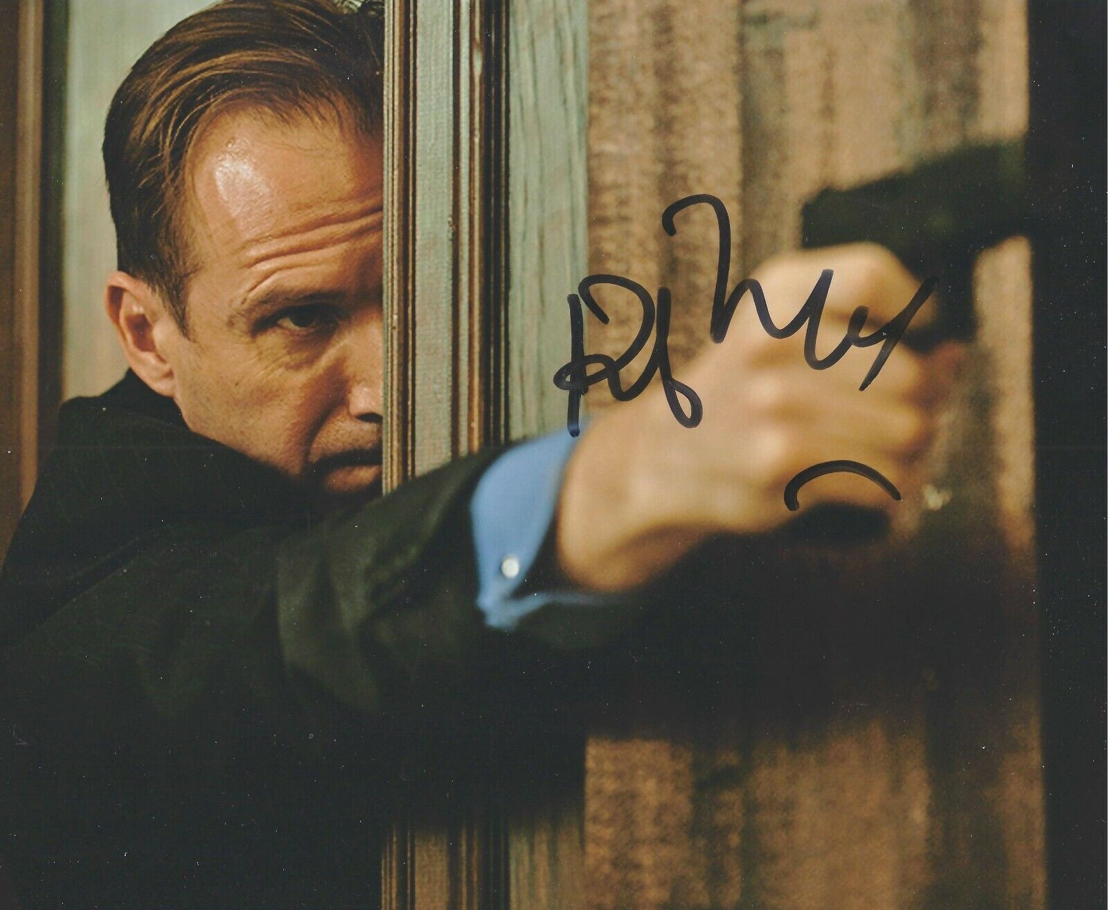 RALPH FIENNES SIGNED 007 M JAMES BOND 8x10 Photo Poster painting UACC & AFTAL RD AUTOGRAPH