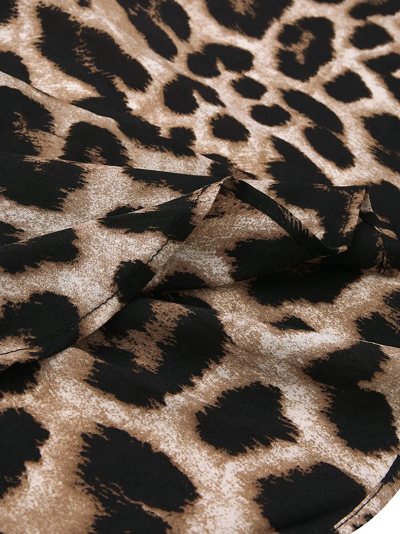 Women's Leopard Print Button Front Flap Pocket Shirt Fabric Dress, Casual Curved Hem Long Sleeve Collared Long Dress for Daily Wear, Ladies' Clothes for All Seasons, Womenswear