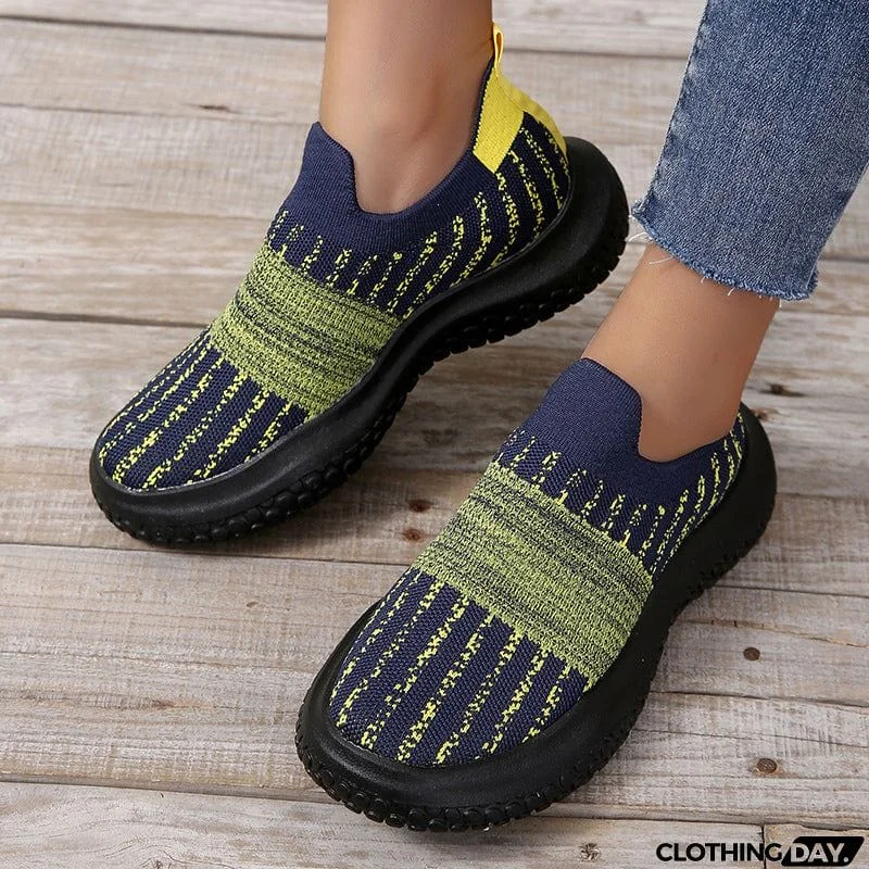 Summer Ultra Light Breathable Fabric Running Coconut Shoes for Women