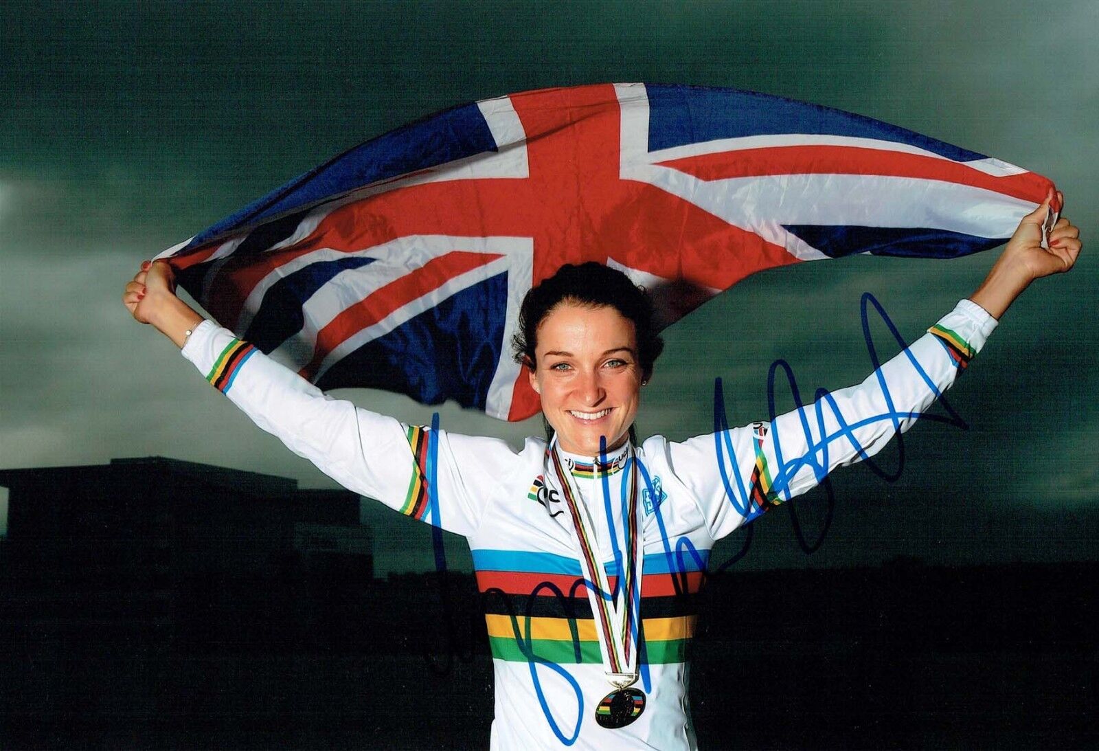 Lizzie ARMITSTEAD DEIGNAN Autograph Signed 12x8 Photo Poster painting 3 AFTAL COA World Champion