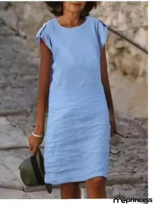 Elegant and Versatile Dress