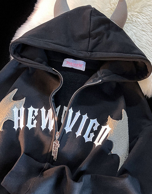 Devil's Wings Collage Sweatshirt / TECHWEAR CLUB / Techwear