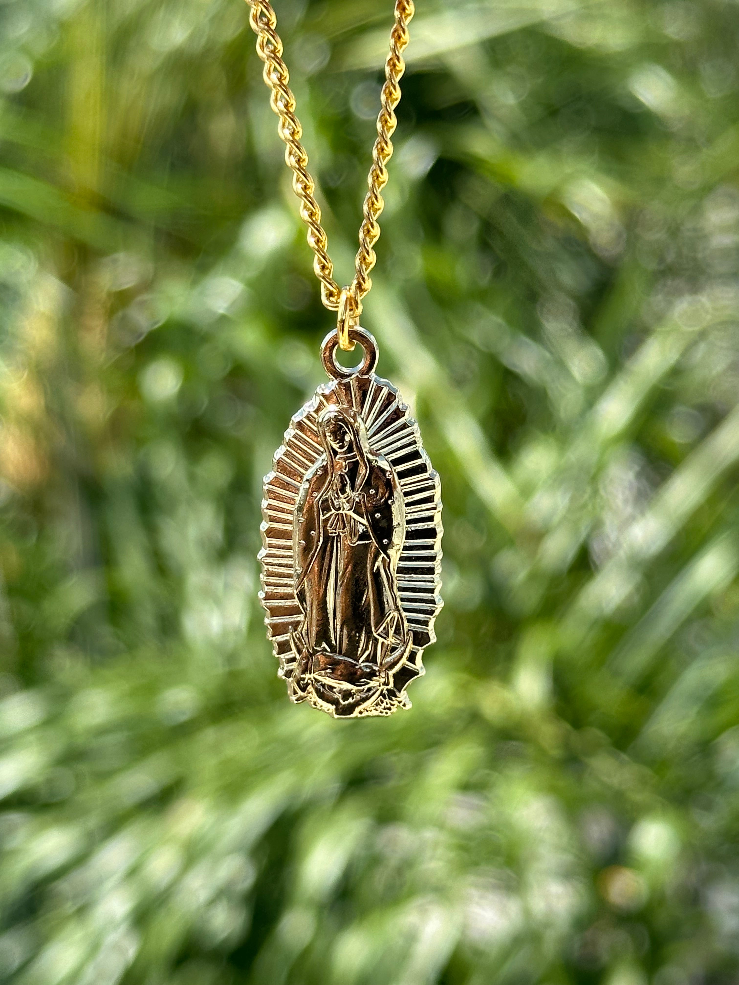 GOLD "VIRGEN DE GUADALUPE" EXCLUSIVE CAP CITY CHAIN