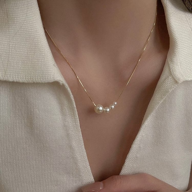 Black Elegant Alloy Necklaces