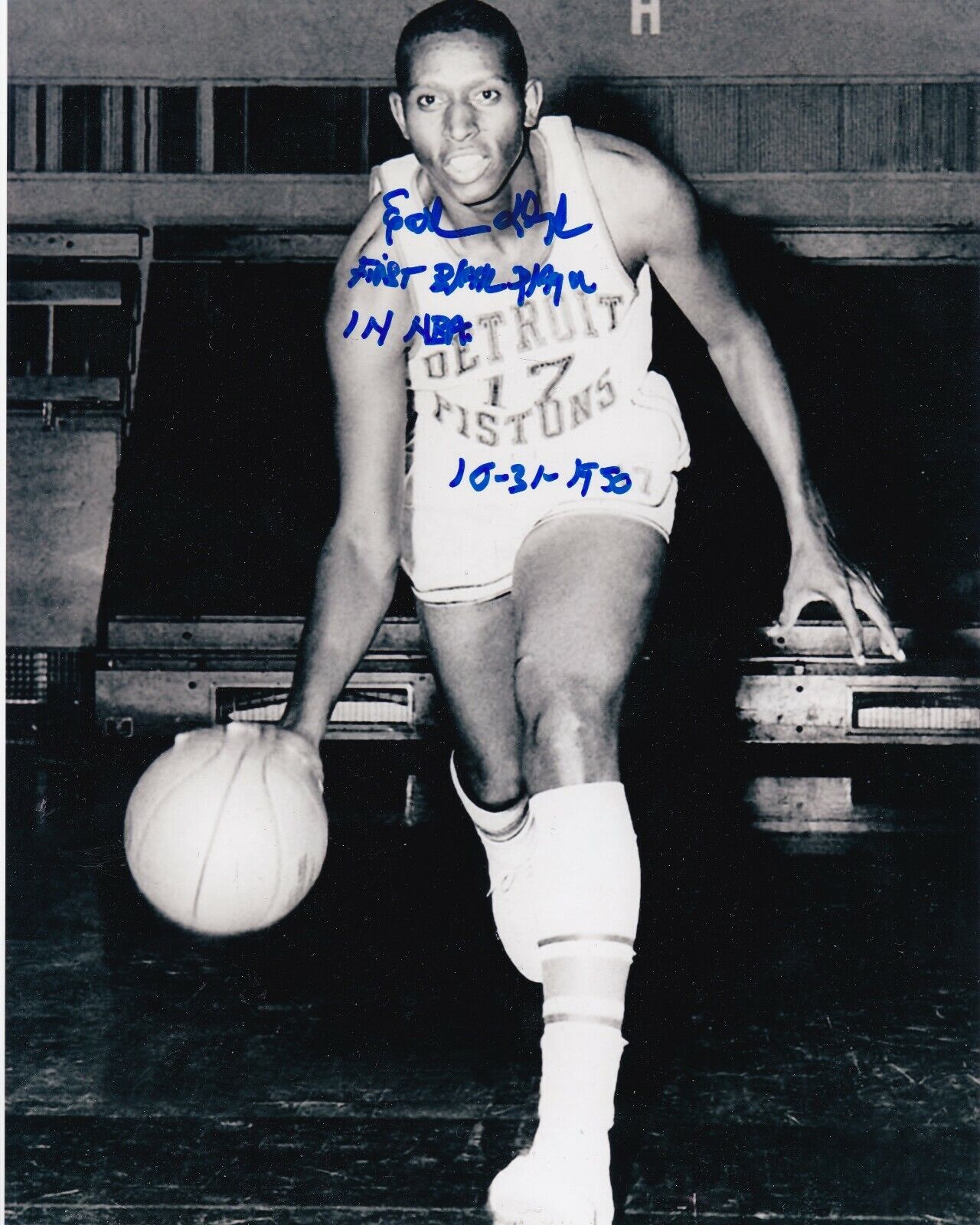 EARL LLOYD DETROIT PISTONS FIRST BLACK PLAYER IN NBA 10-31-1950 SIGNED 8x10