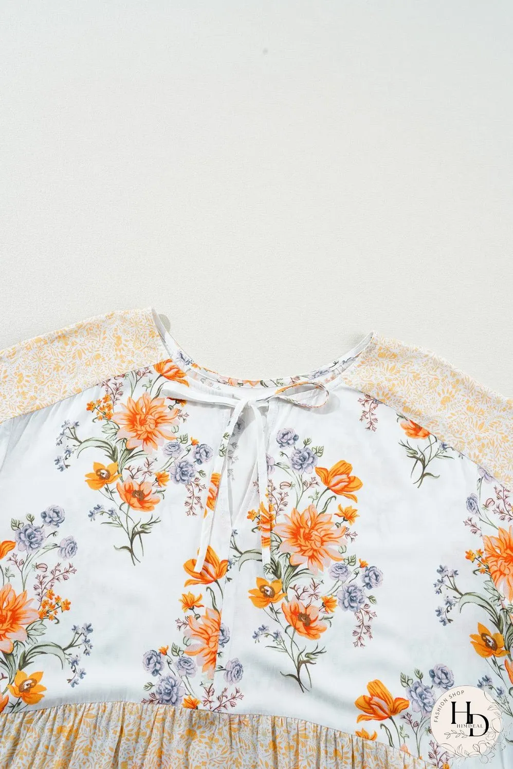 White Plus Size Floral Print V Neck Puff Sleeve Blouse