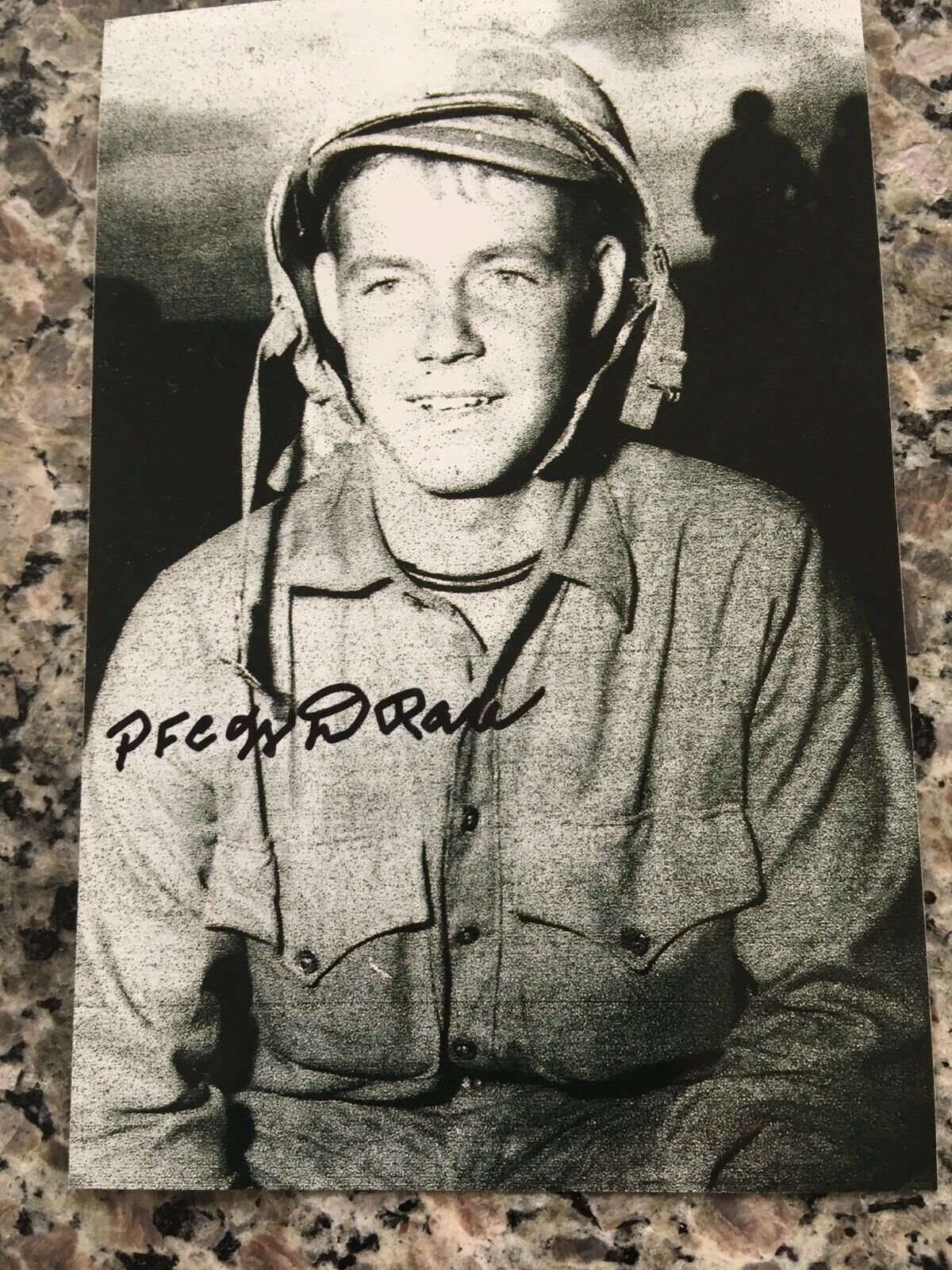 WD RAU 4TH MARINE DIVISION IWO JIMA VET& BRONZE STAR RECIPIENT RARE SIGNED Photo Poster painting