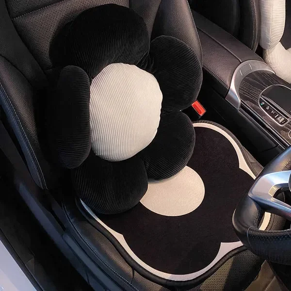 New Classic Black White Flower Shape Short Plush Universal Cushion Winter Mats Cold Seasons Auto Seat Cover Car