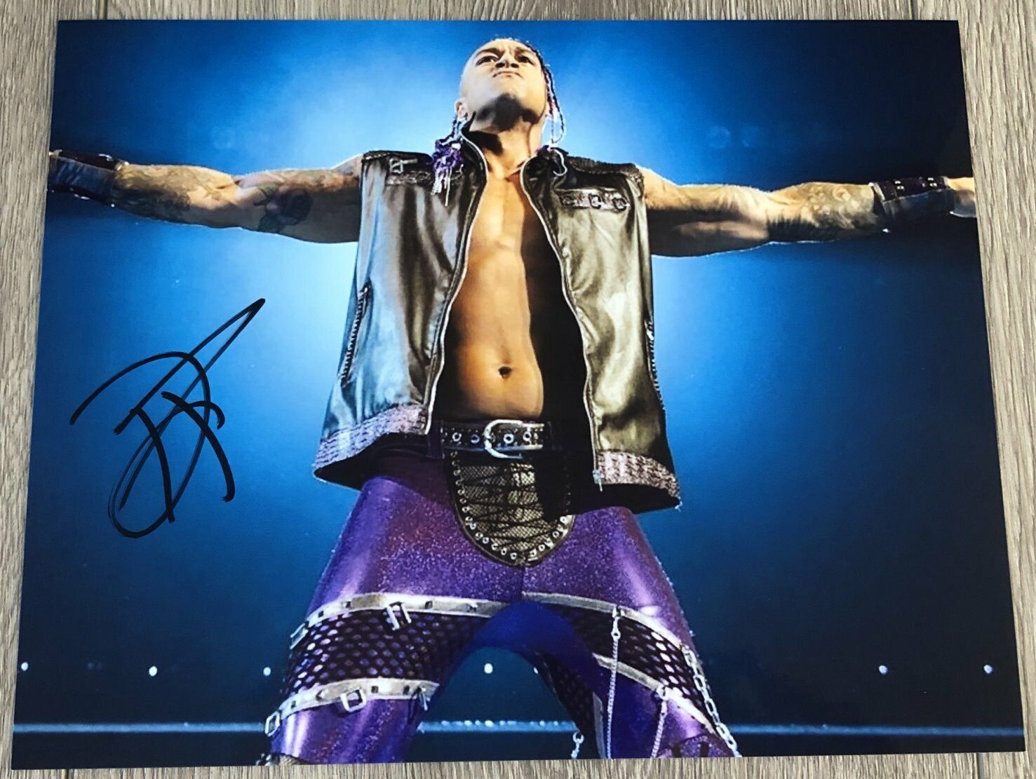 DAMIAN PRIEST SIGNED AUTOGRAPH WWE RAW SMACKDOWN NXT 8x10 Photo Poster painting A w/EXACT PROOF