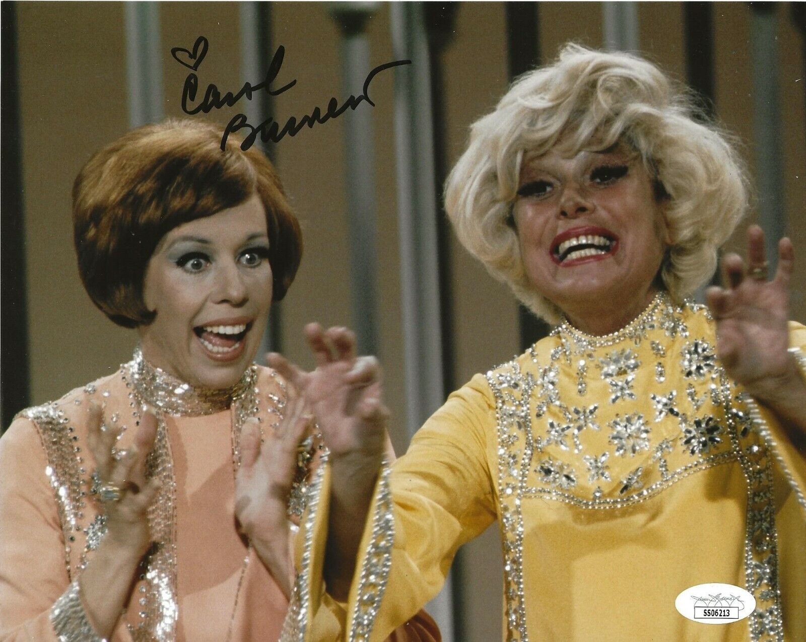 Carol Burnett signed The Carol Burnett Show 8x10 Photo Poster painting autographed JSA