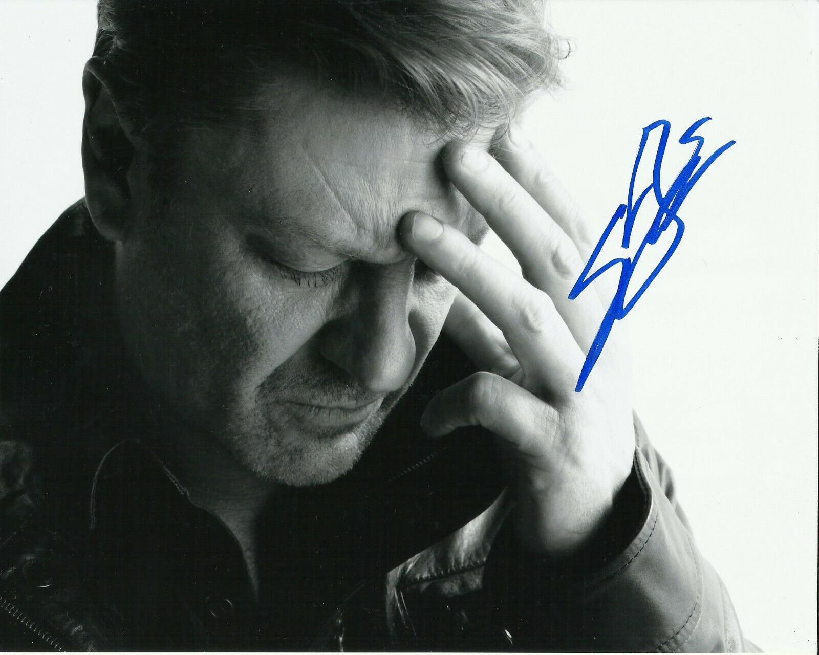 SEAN BEAN SIGNED CASUAL Photo Poster painting UACC REG 242